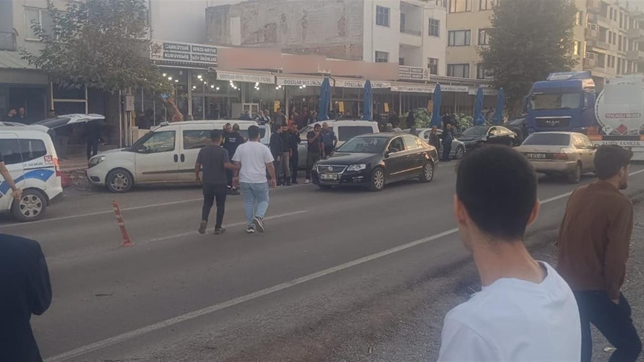 Yaşlı Kadına Tanker Çarptı: 75 Yaşındaki Fadime Öztürk Yaralandı