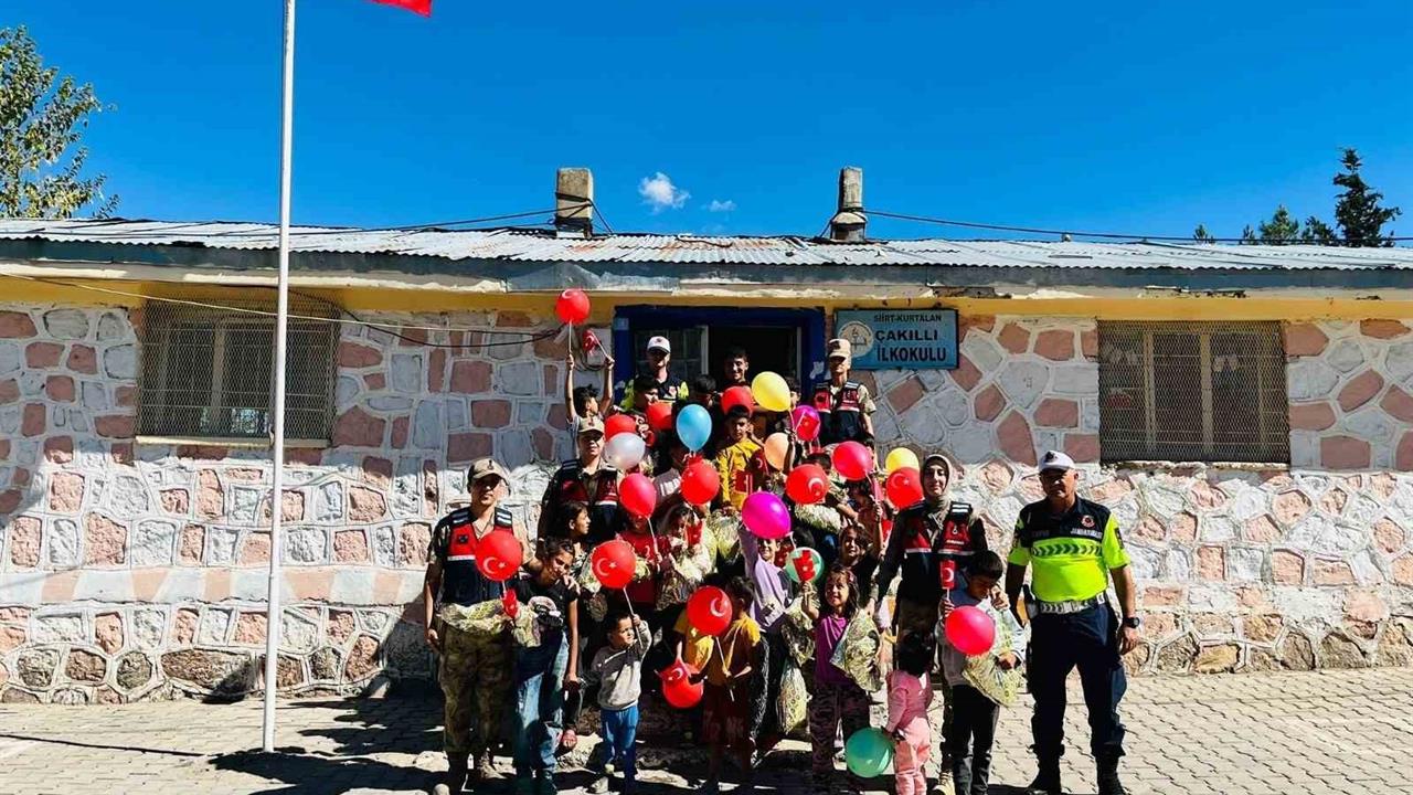 Siirt’te Kız Çocukları Günü Etkinliği Düzenlendi