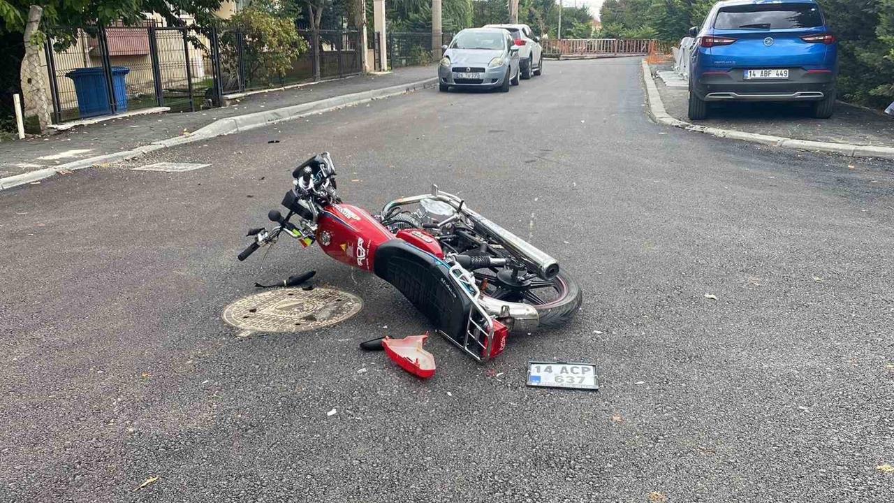 Bolu'da Motosiklet ve Otomobil Çarpıştı: 1 Yaralı