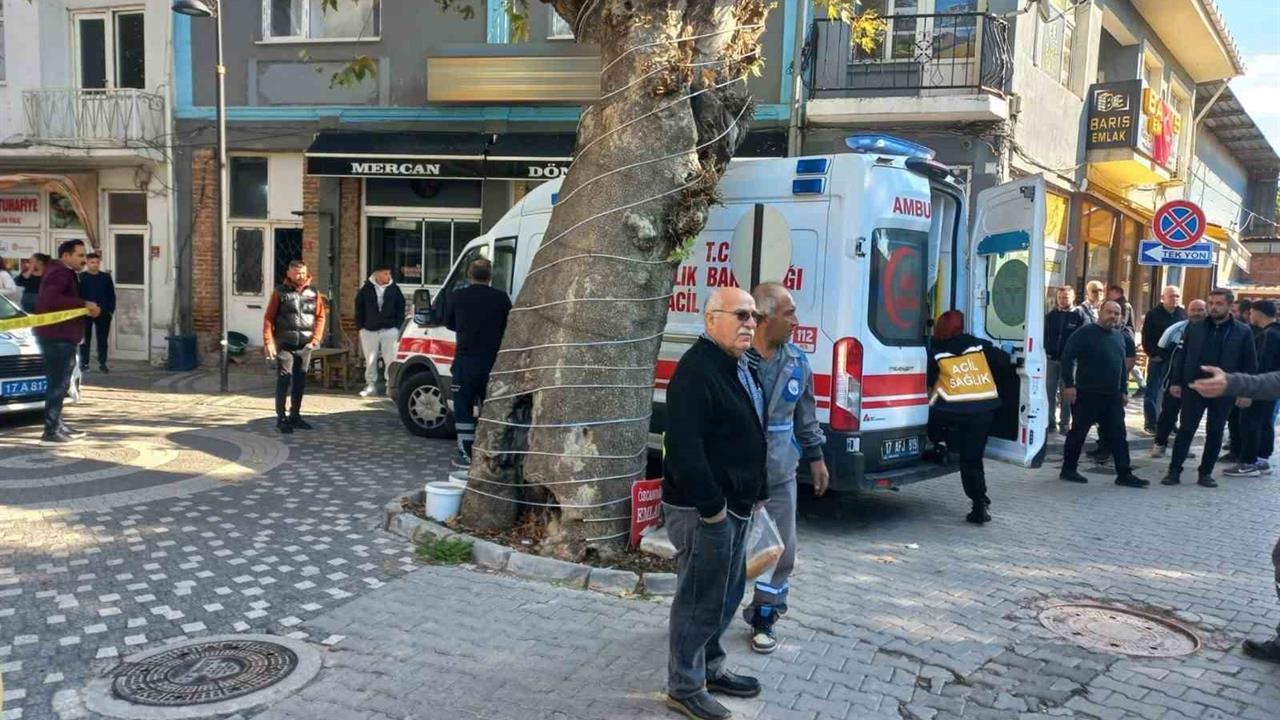 Çanakkale'de Eşini Tüfekle Vurarak Öldürdü