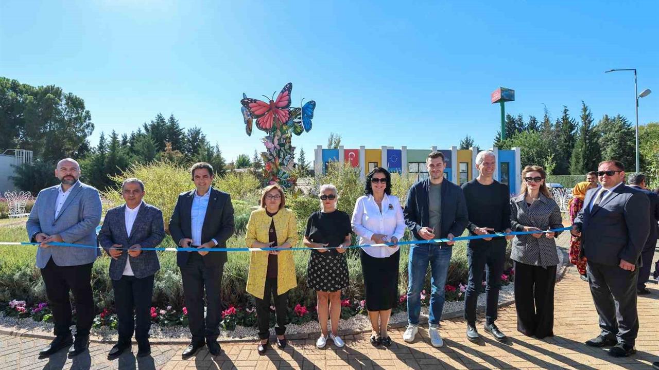 Gaziantep'te Avrupa Parkı Açıldı: Ödül Taçlandı