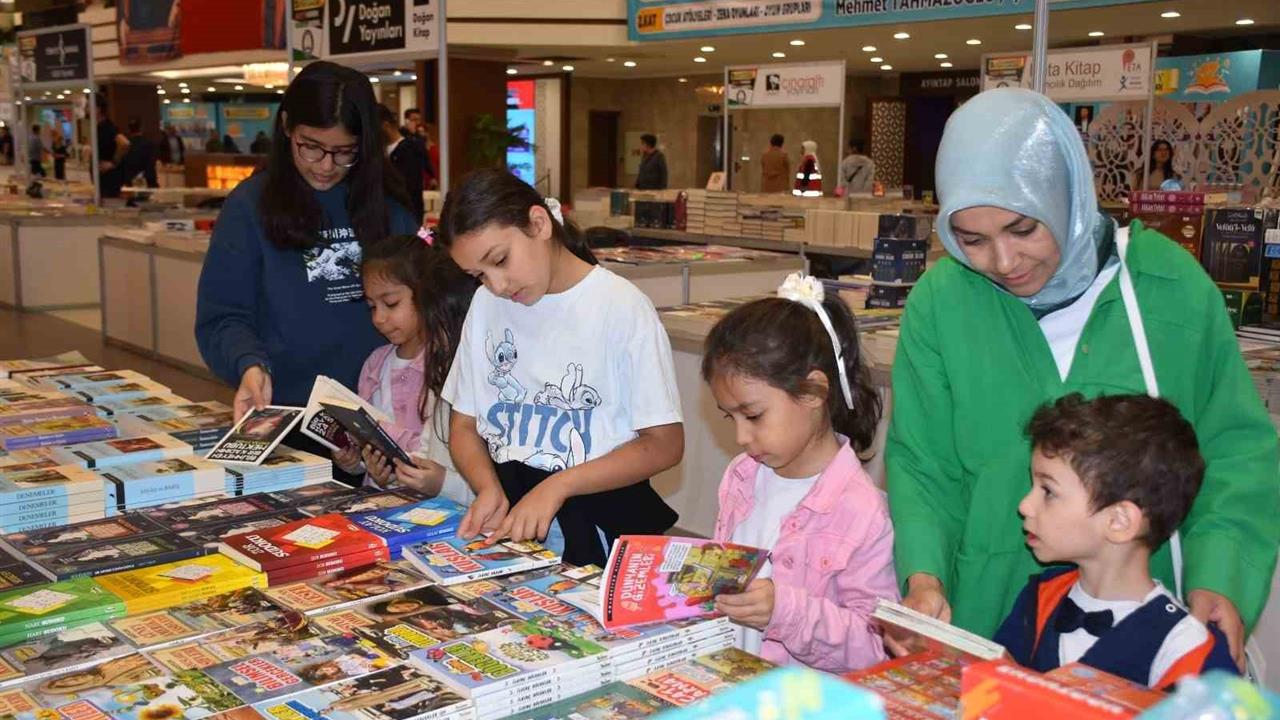 Gaziantep’te 9. Kitap Fuarı Kapılarını Açtı