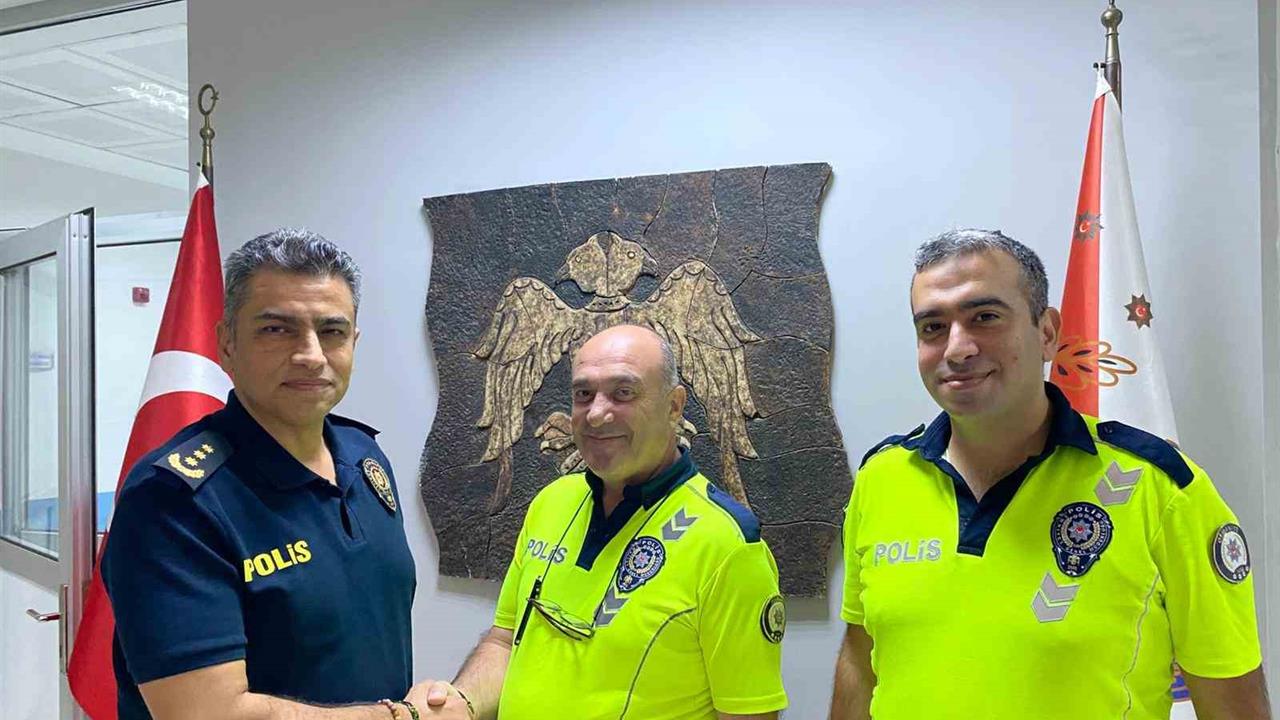 Osmaniye'de Trafik Polislerine Teşekkür Ziyareti
