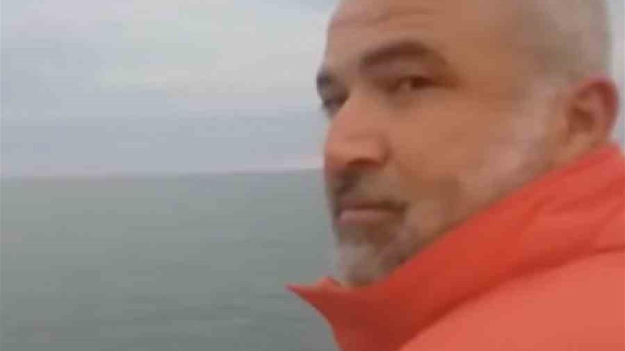 Çanakkale'de Alabora Olan Teknedeki Üç Kişi Hayatını Kaybetti