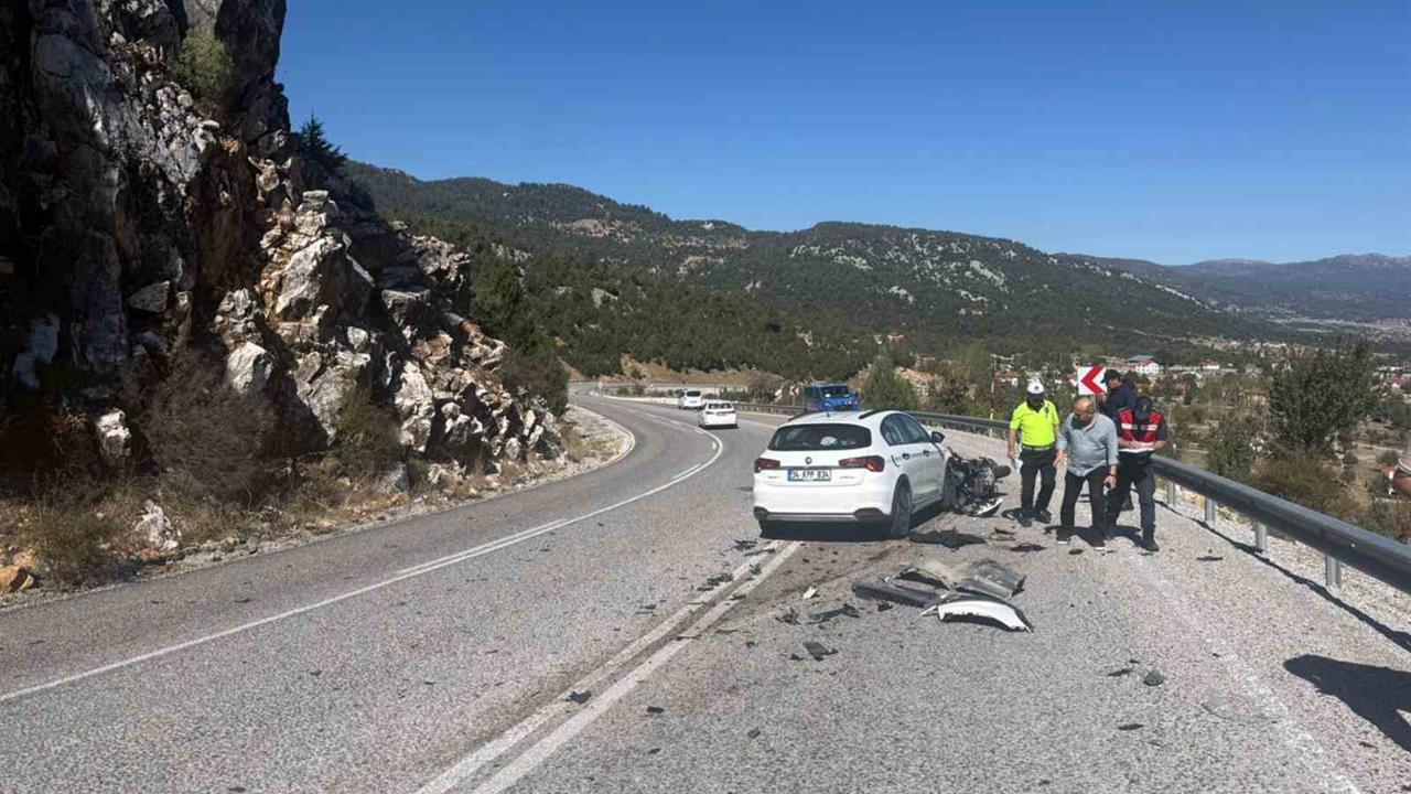 Seydikemer'de Motosiklet Kazası: 1 Ölü, 1 Yaralı