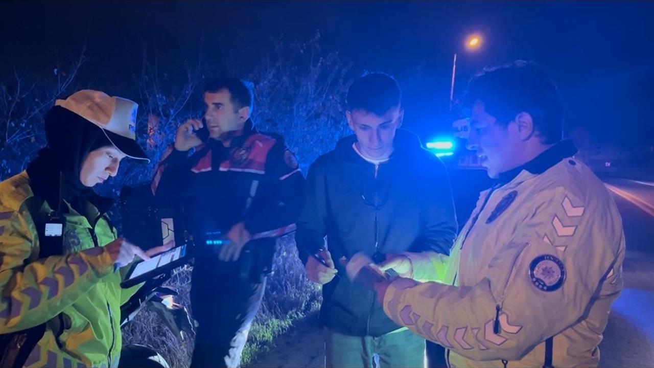 Tekirdağ'da "Brezilya'ya gidiyorum" Diyerek Kaçmaya Çalıştı, Polise Yakalandı