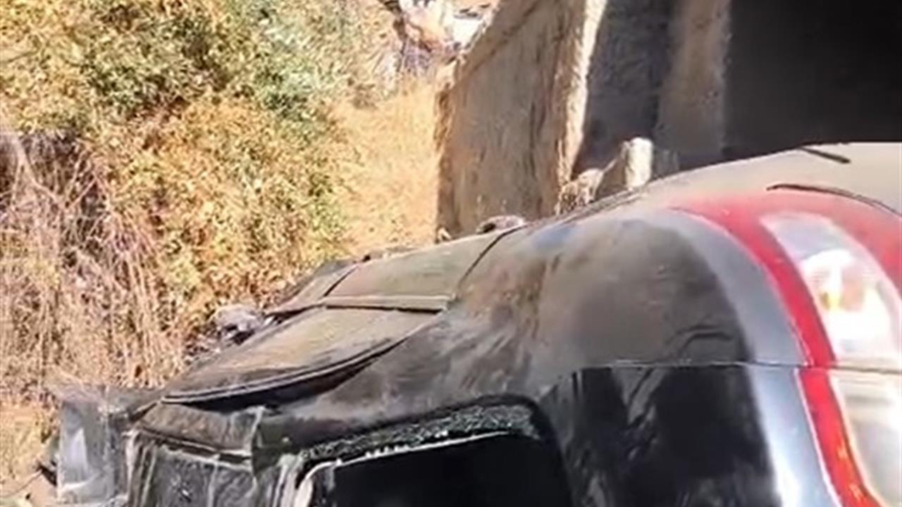 Yüksekova'da Kontrolden Çıkan Araç Dereye Uçtu: 4 Yaralı