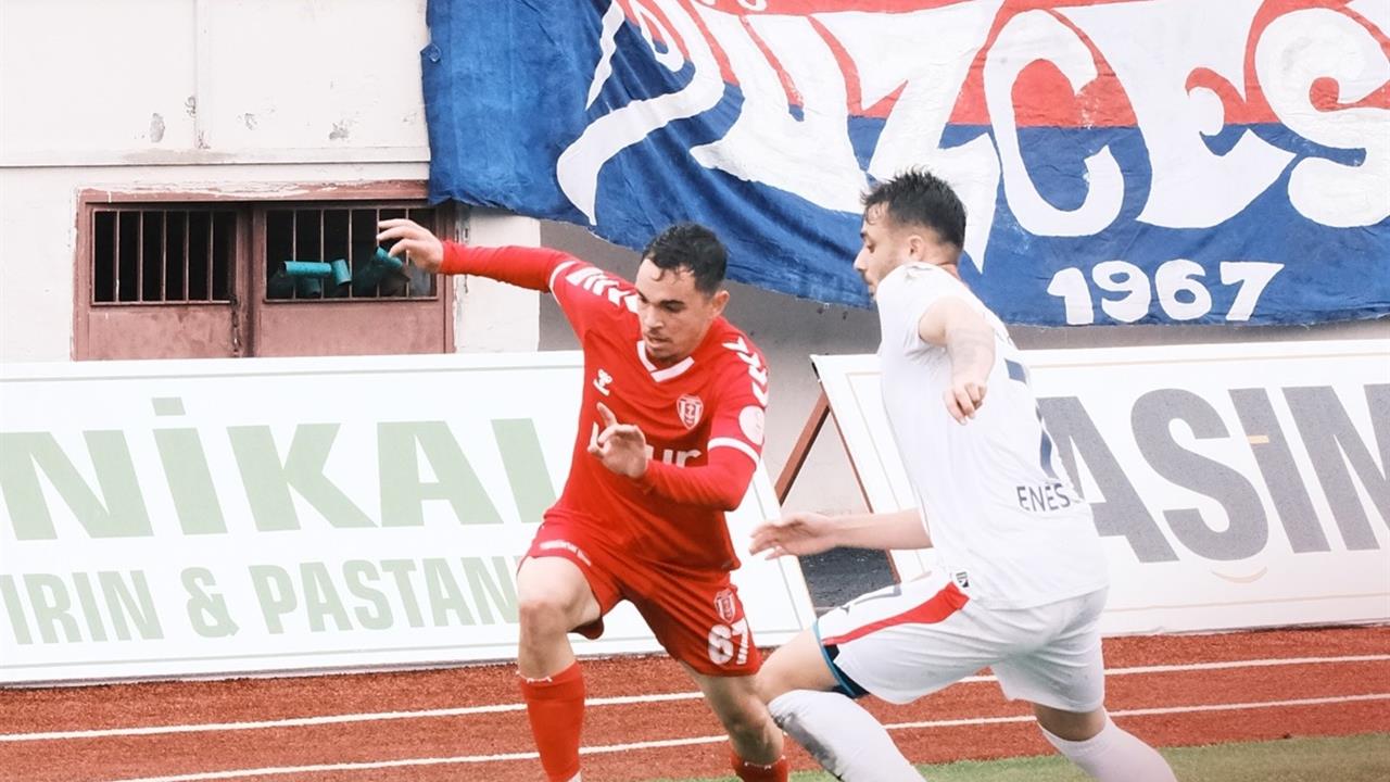 Giresun'da 1926 Bulancakspor, Düzcespor'a Yenildi