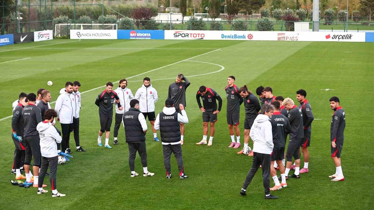 A Milli Futbol Takımı Gürcistan Maçına Hazırlanıyor