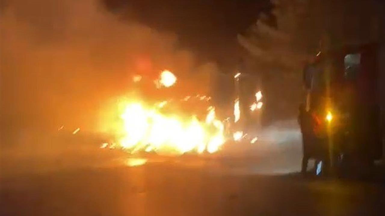 Adana'da Et Yüklü Tır Dorsesi Yandı