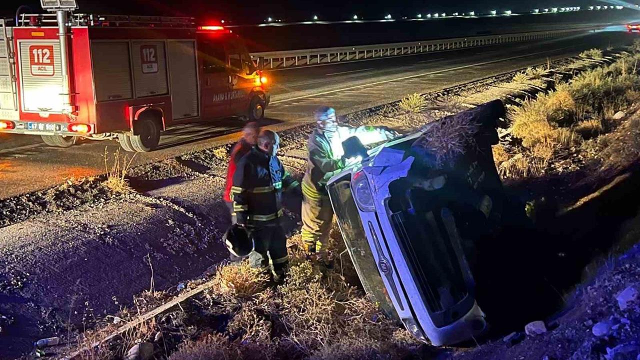 Mardin'de Devrilen Araçta Sürücü Yaralandı