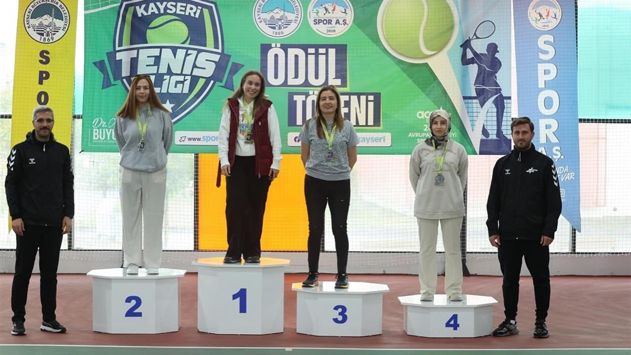 Kayseri Tenis Ligi'nde Şampiyonlar Belli Oldu