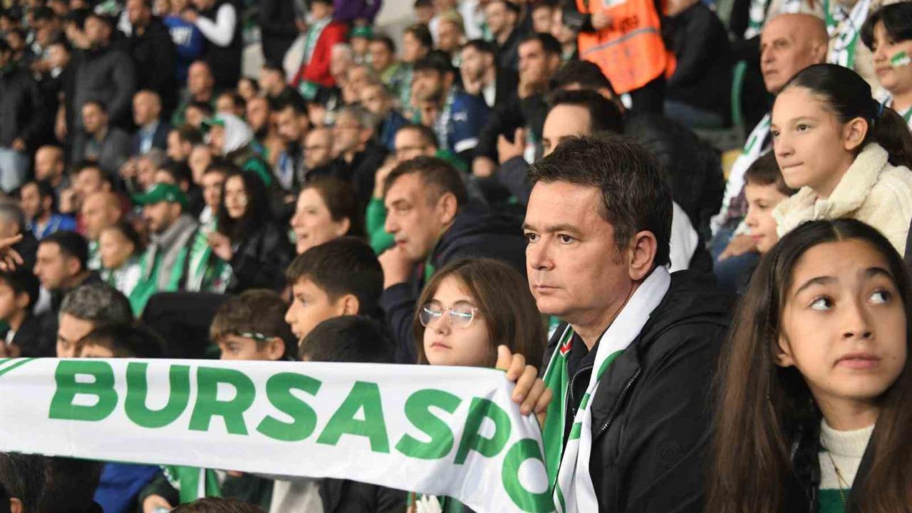 Osmangazi’de Minik Kalpler Bursaspor İçin Atıyor