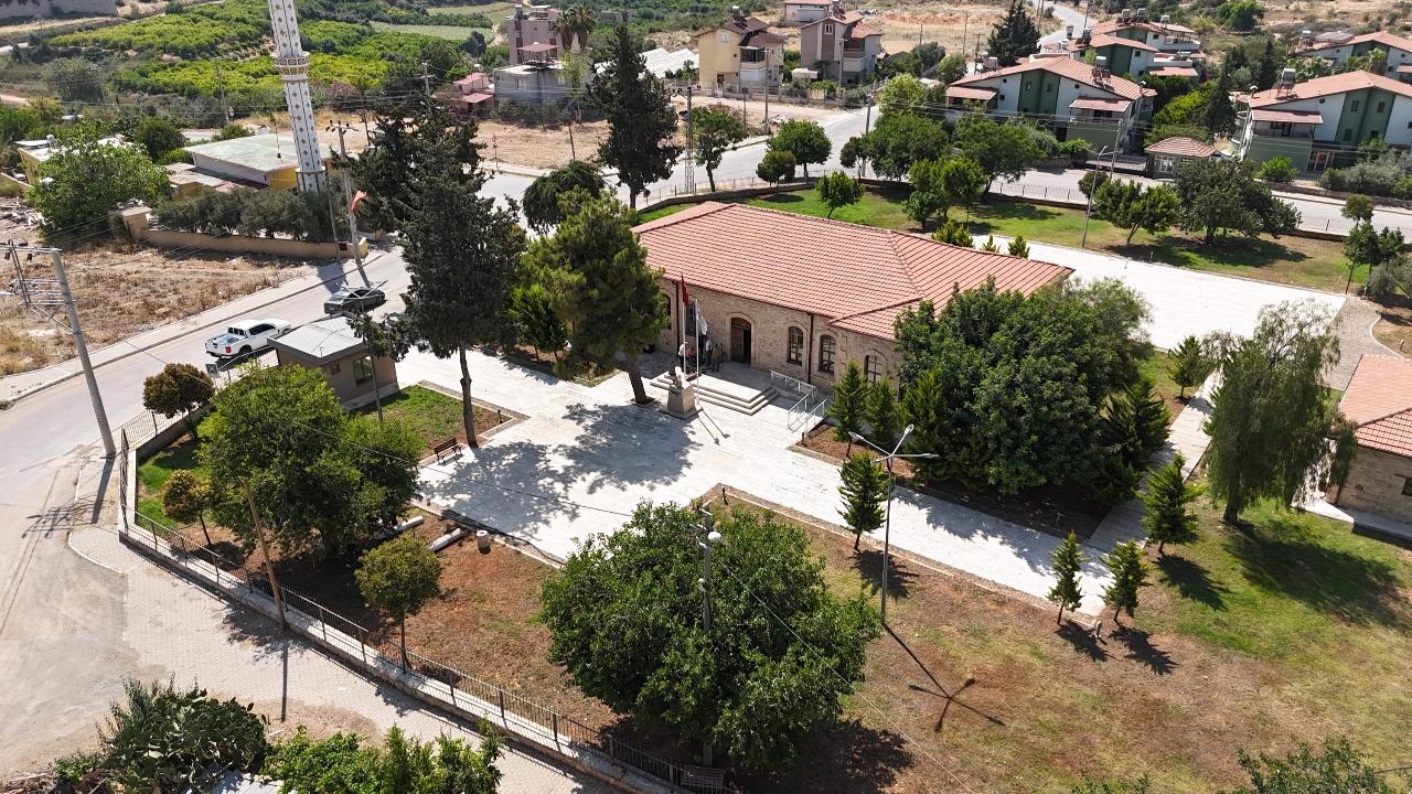 Mezitli Belediyesi’nin " Taş Mektep Kent Müzesi " Projesi Tarihi Kentler Birliği’ndenhibe Almaya Hak Kazandı