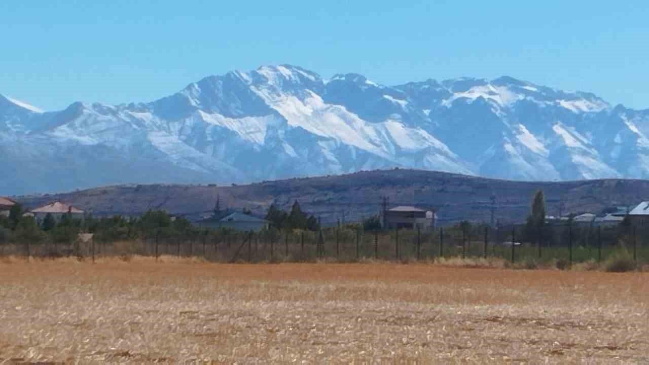 Binboğa Dağı'nda İlk Kar: Kartpostallık Manzaralar