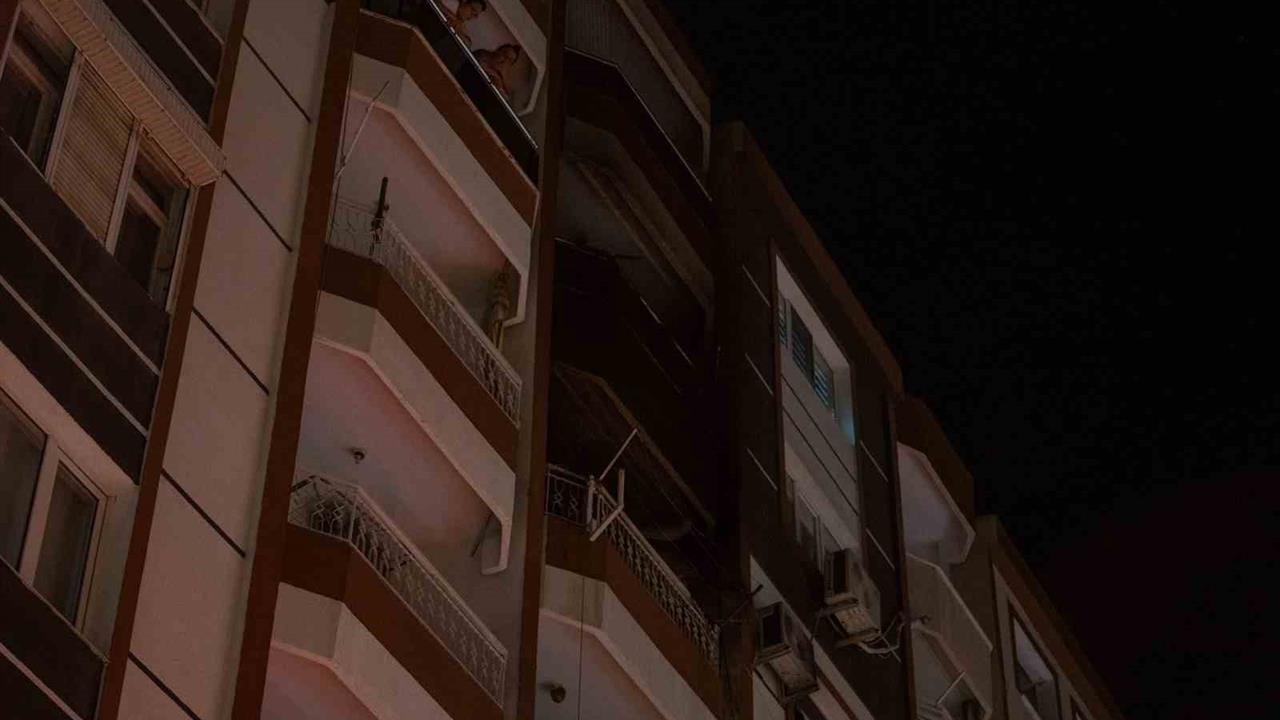 Manisa'da Eşiyle Tartışan Adam Evi Ateşe Verdi