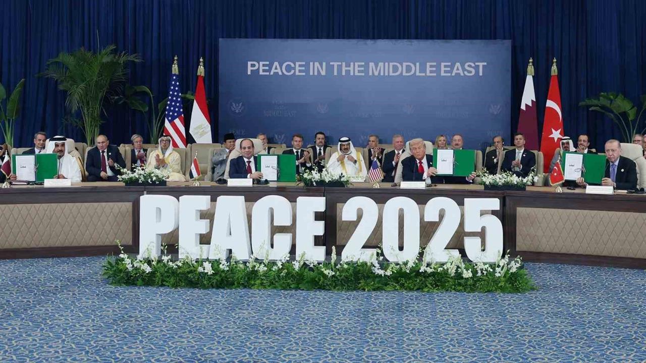 Duran: Erdoğan Uluslararası Arenada Liderliğini Gösterdi