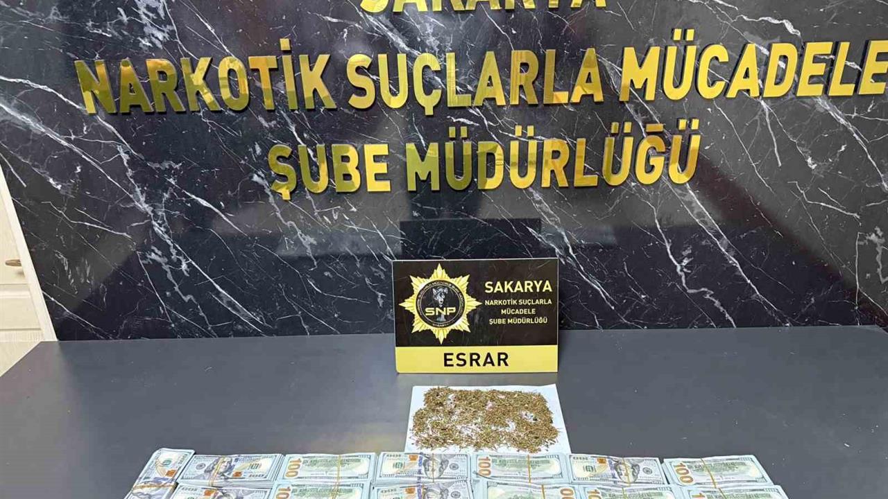 Sakarya'da Kuyumcu Soygununa Ait 130 Bin Dolar Ele Geçirildi