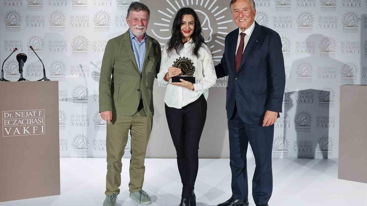 Koray Avcı Çakman 2025 Beyhan Eczacıbaşı Ödülü’nü Kazandı