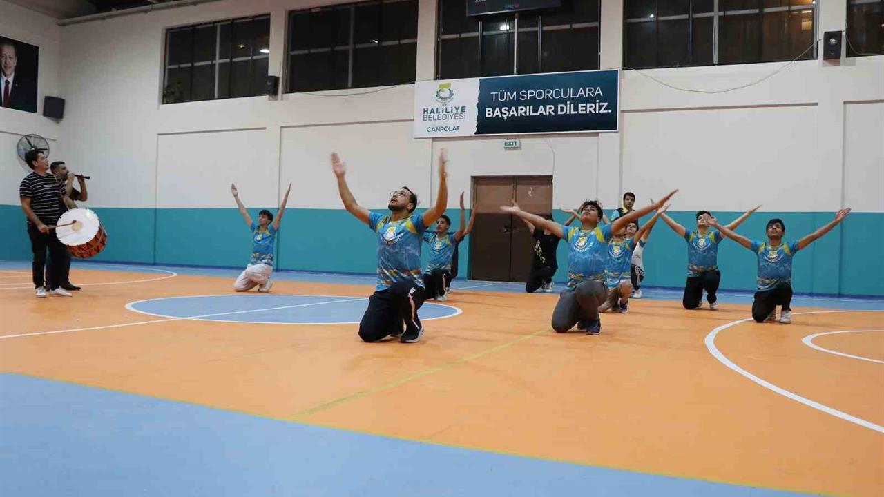 Haliliye’de Halk Oyunları Kursuna Yoğun İlgi Var