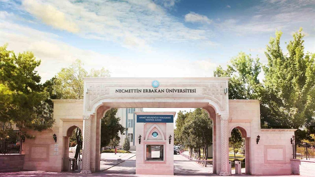 NEÜ, Eğitimde Dünyada İlk 500'de Yer Aldı