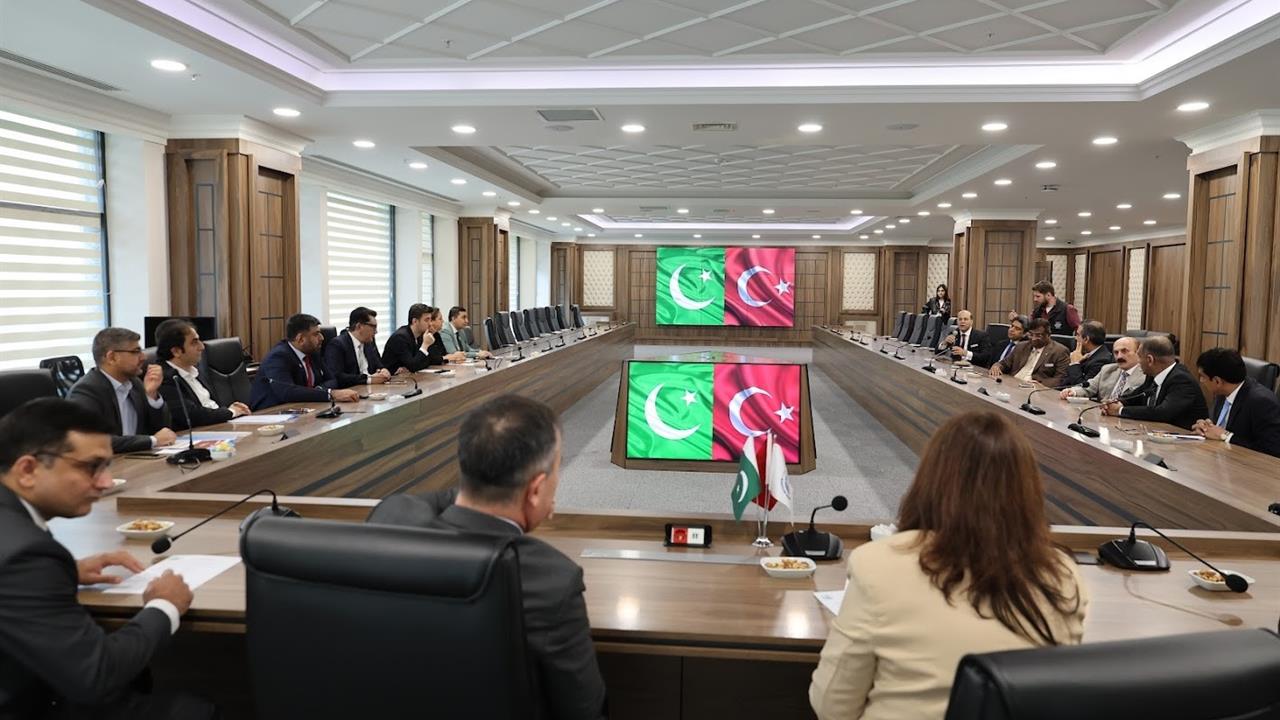 Bağcılar'dan Pakistan'a Yerel Yönetim Desteği