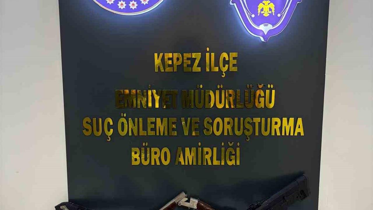 Antalya'da Şafak 07 Huzur-6 Operasyonu: 30 Adrese Baskın Yapıldı