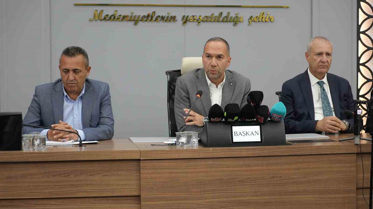 Niğde'de 20 Yıllık Trafik Hayali Gerçek Oldu: Tek Yön Dönemi Başladı