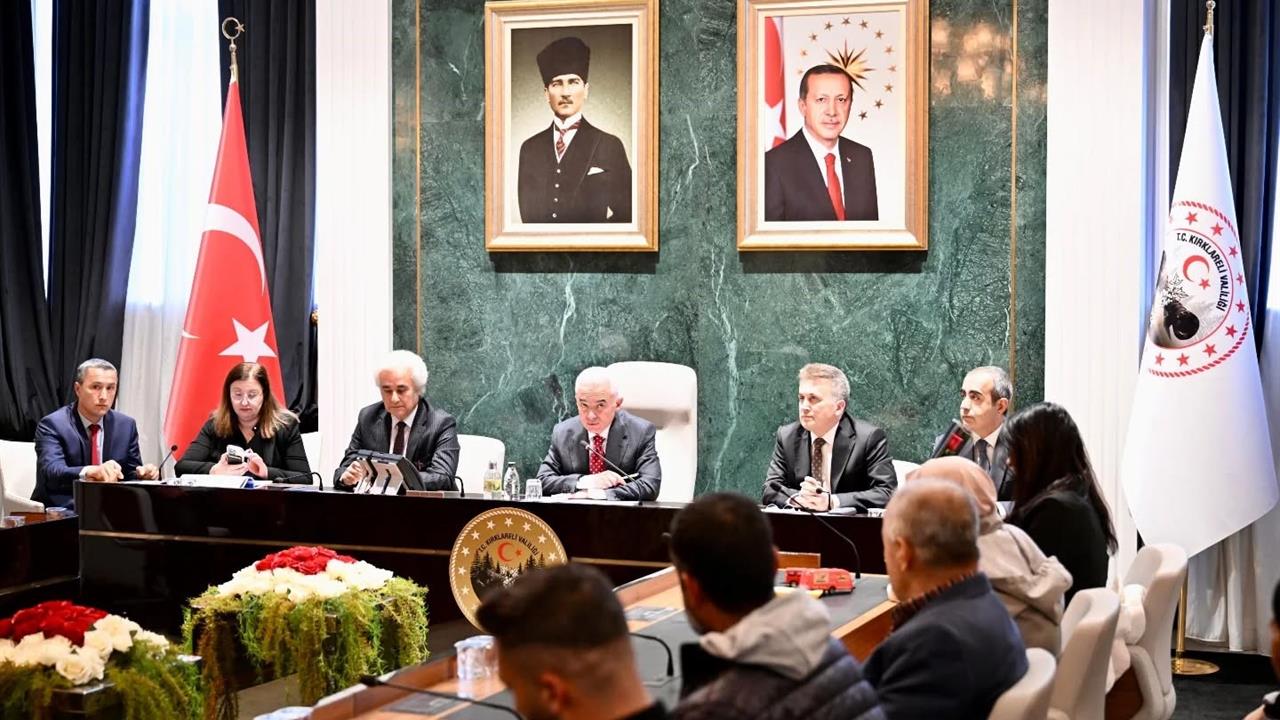 Kırklareli'de Vali Turan Vatandaşları Dinledi