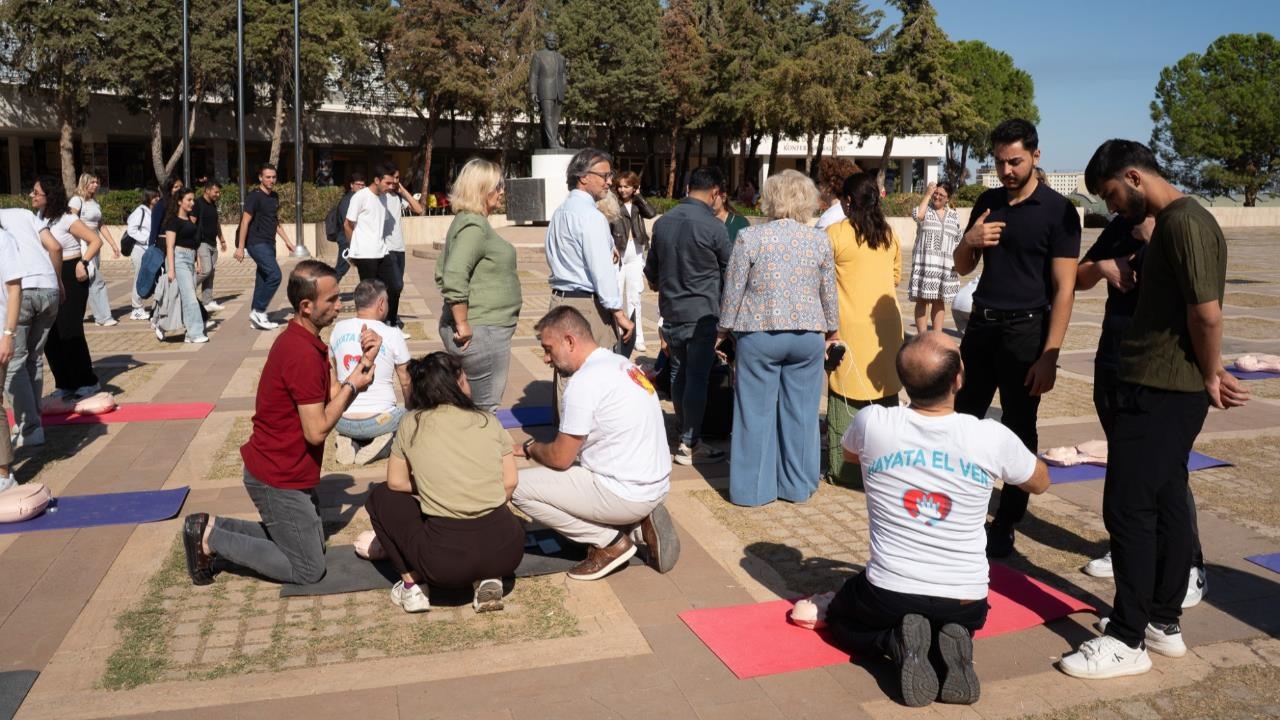 Mersin Üniversitesi 'nden Kalp Durması Farkındalık Etkinliği