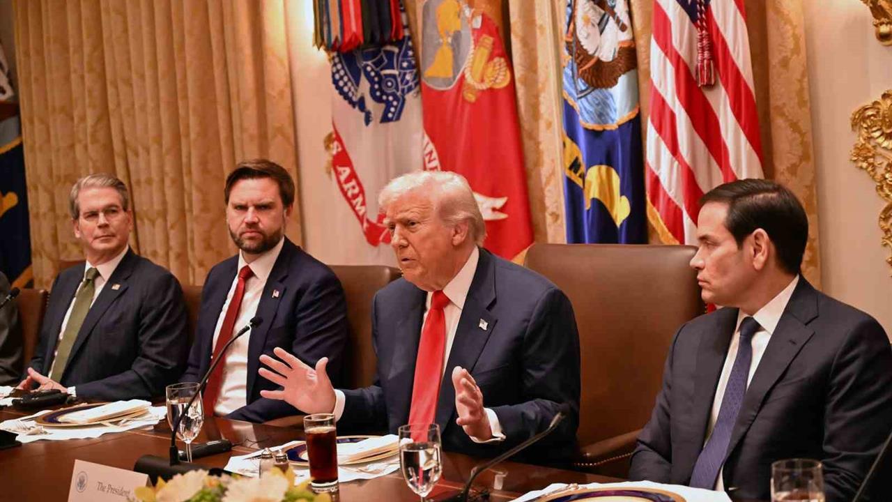 Trump, Hamas İle Görüştü: "Silah Bırakacaklarını Söylediler"