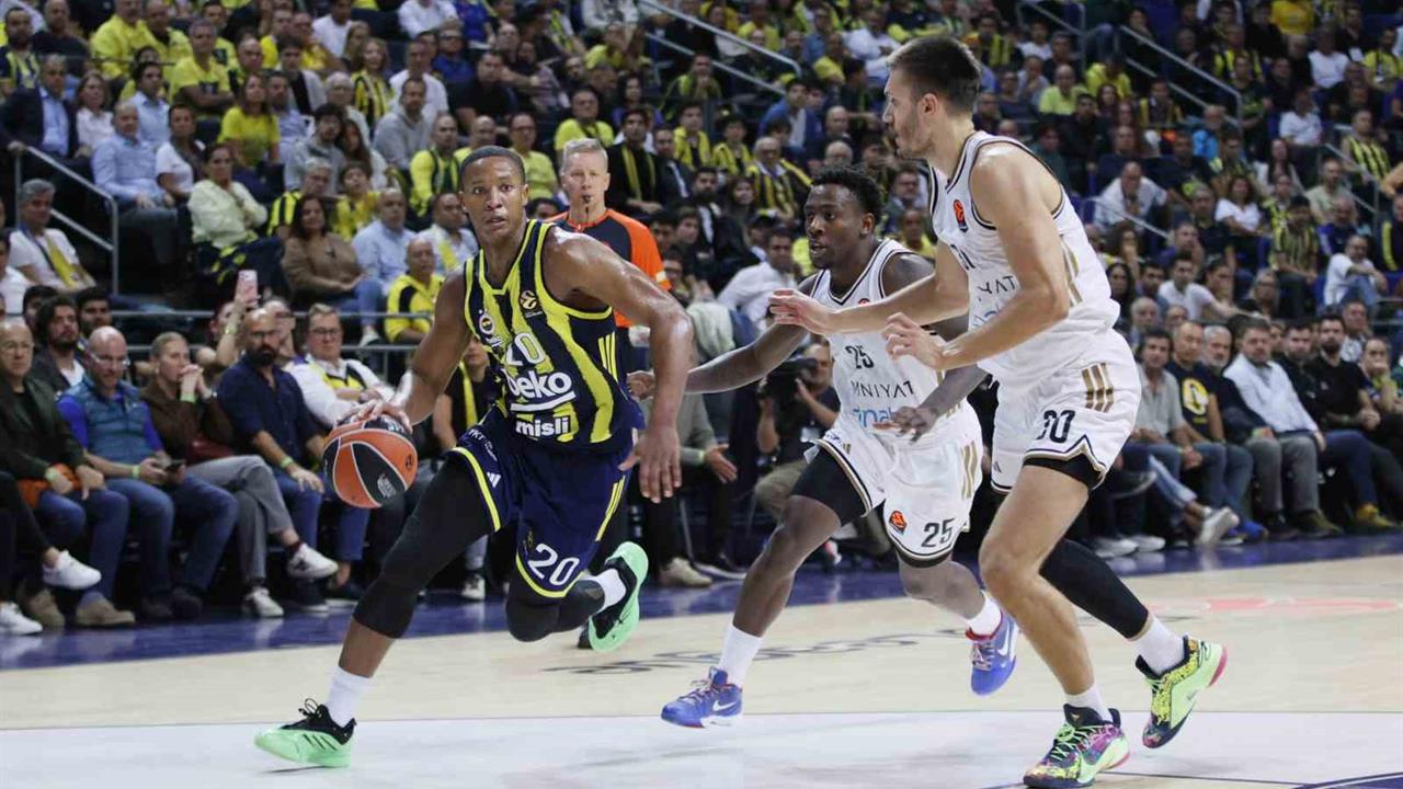 Fenerbahçe, Euroleague'de Dubai Basketbol'a Mağlup Oldu: Skor 69-93