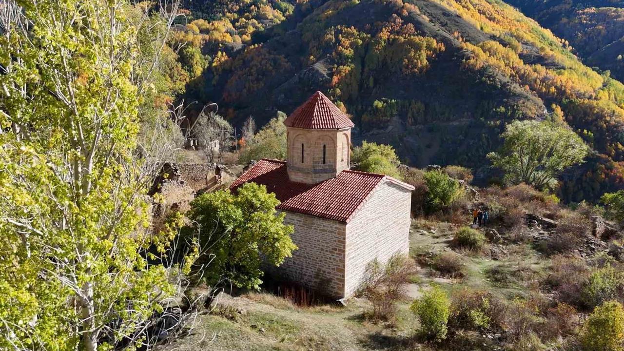 Gümüşhane'de İmera Manastırı'nda Sonbahar Güzelliği