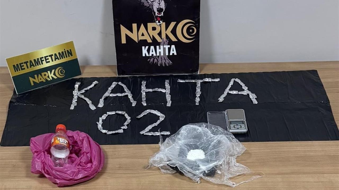 Kahta'da Uyuşturucu Operasyonu: 2 Tutuklama