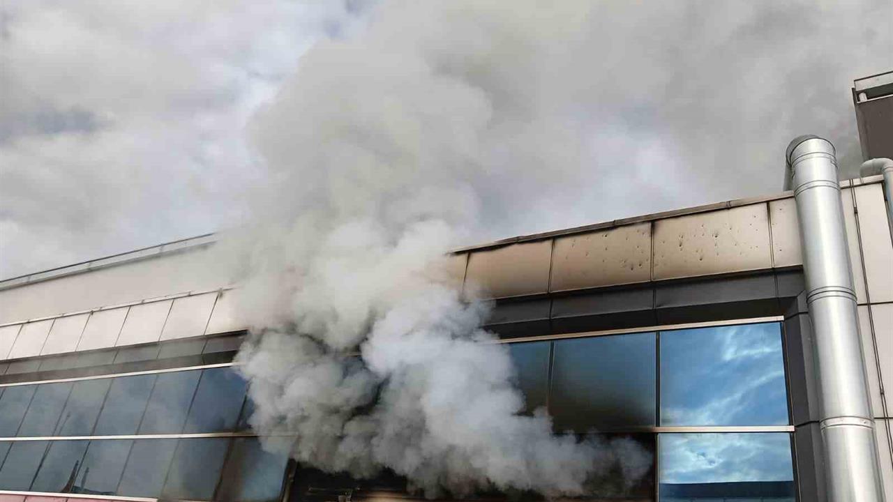 Ankara'da Ostim OSB'de Yangın Çıktı