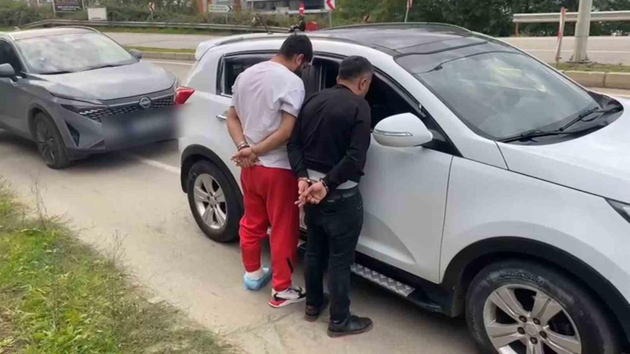 Samsun'da Uyuşturucu Operasyonu: 1 Kilo 830 Gram Metamfetamin Ele Geçirildi
