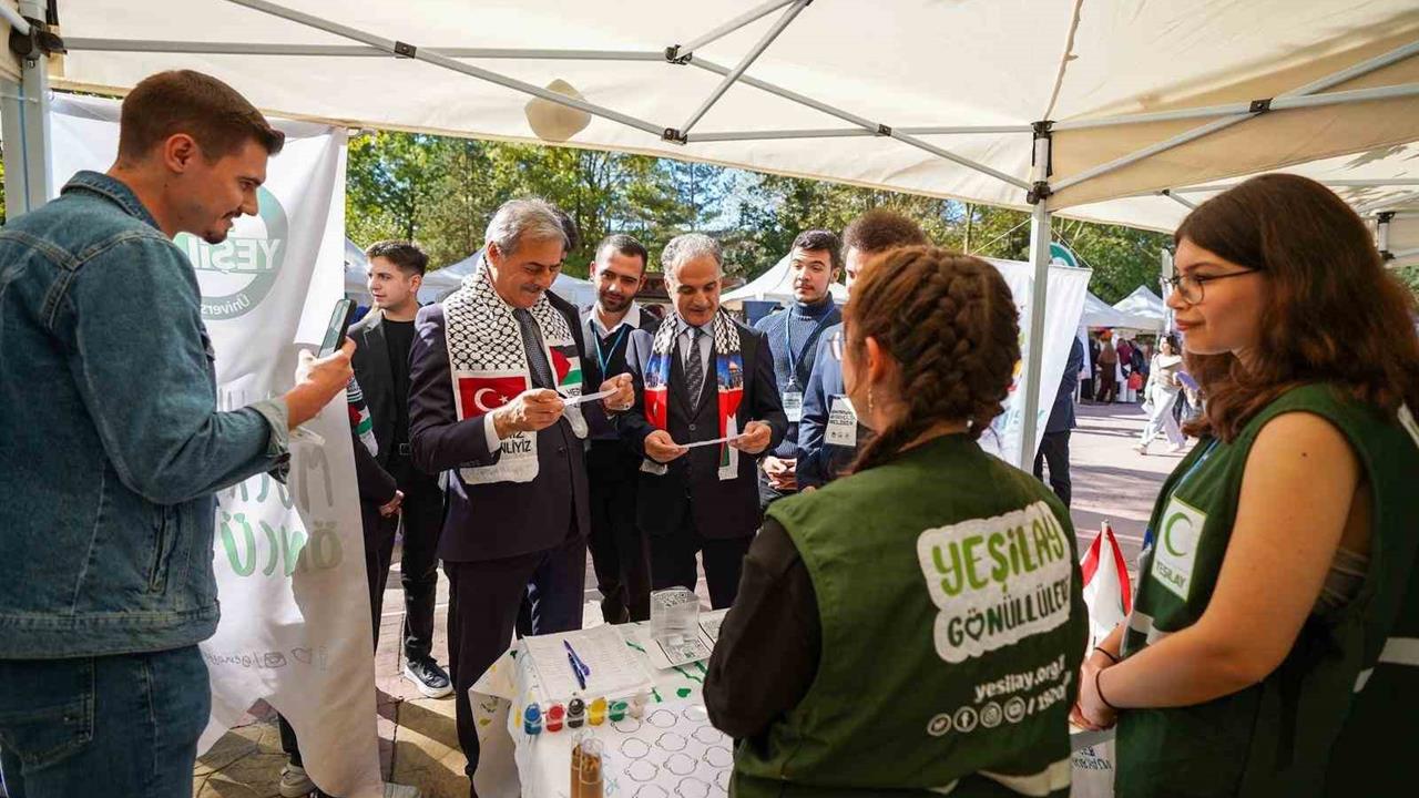 Sakarya'da Öğrenci Toplulukları Tanıtım Günleri Başladı