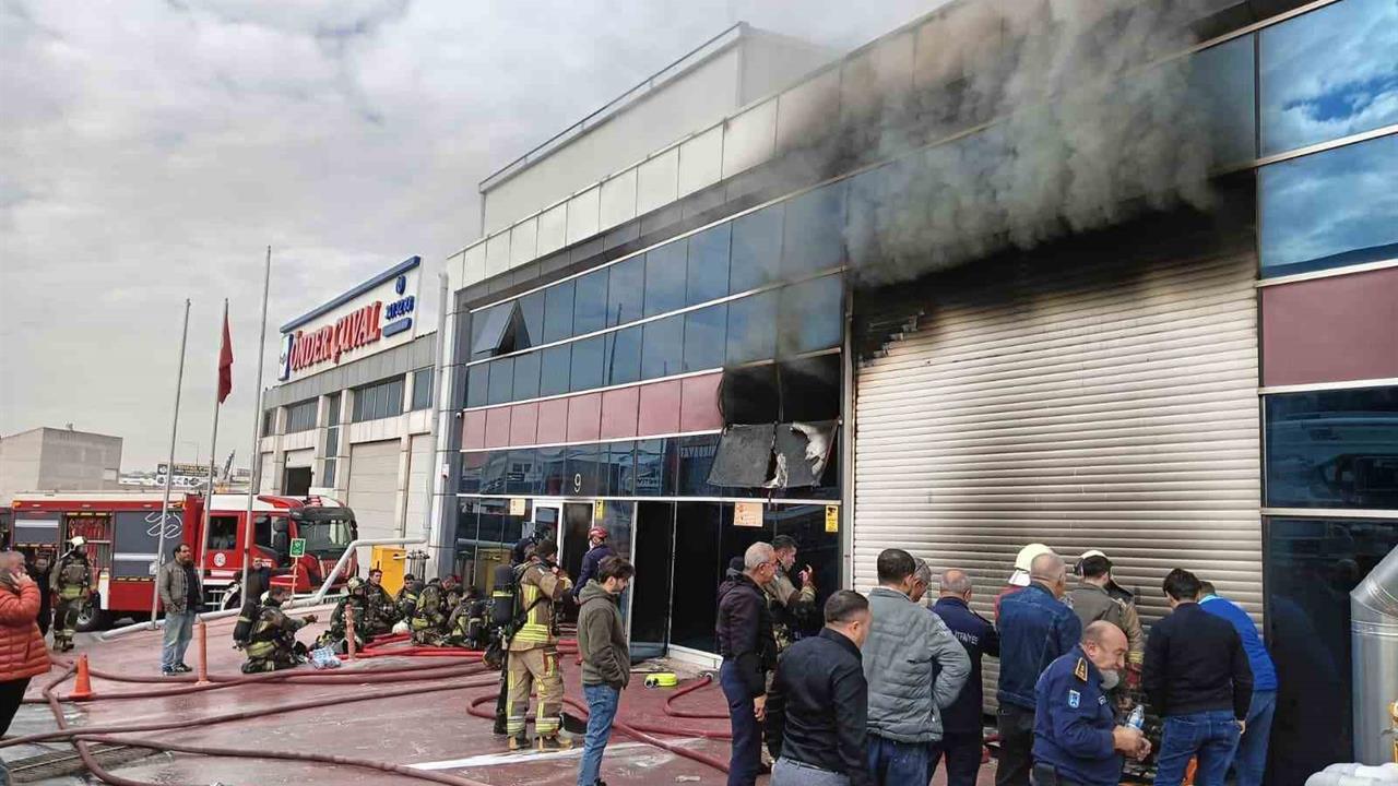 Ankara'da Yangın: Ekipler Hızla Müdahale Etti