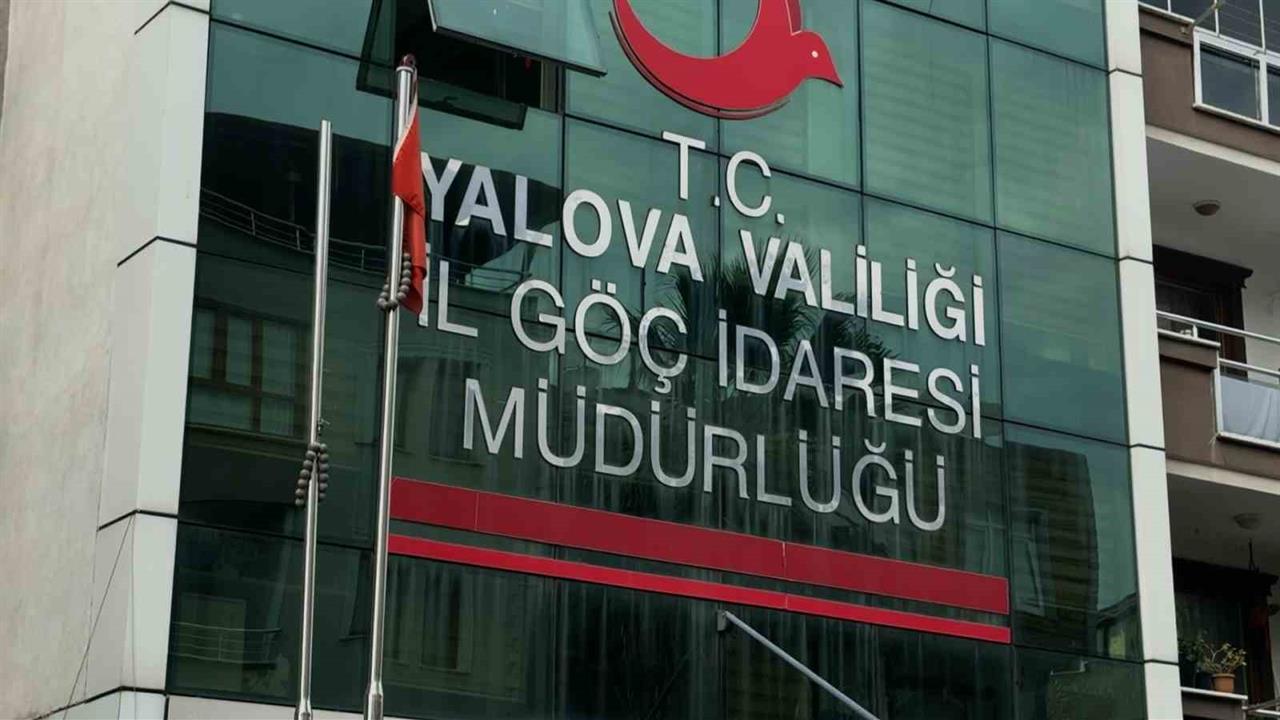 Yalova'da Göç İdaresi Operasyonunda 9 Gözaltı