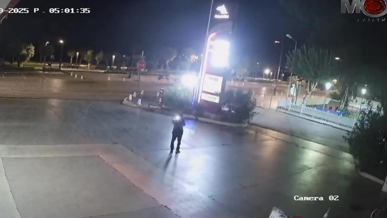 Antalya'da Haraç İsteyen Suç Örgütüne Baskın: 5 Tutuklama