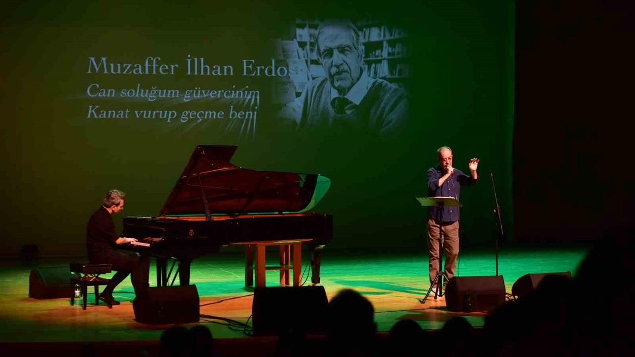 Bursa'da Edebiyat ve Müzik Buluşması: Uluslararası Festival Başladı