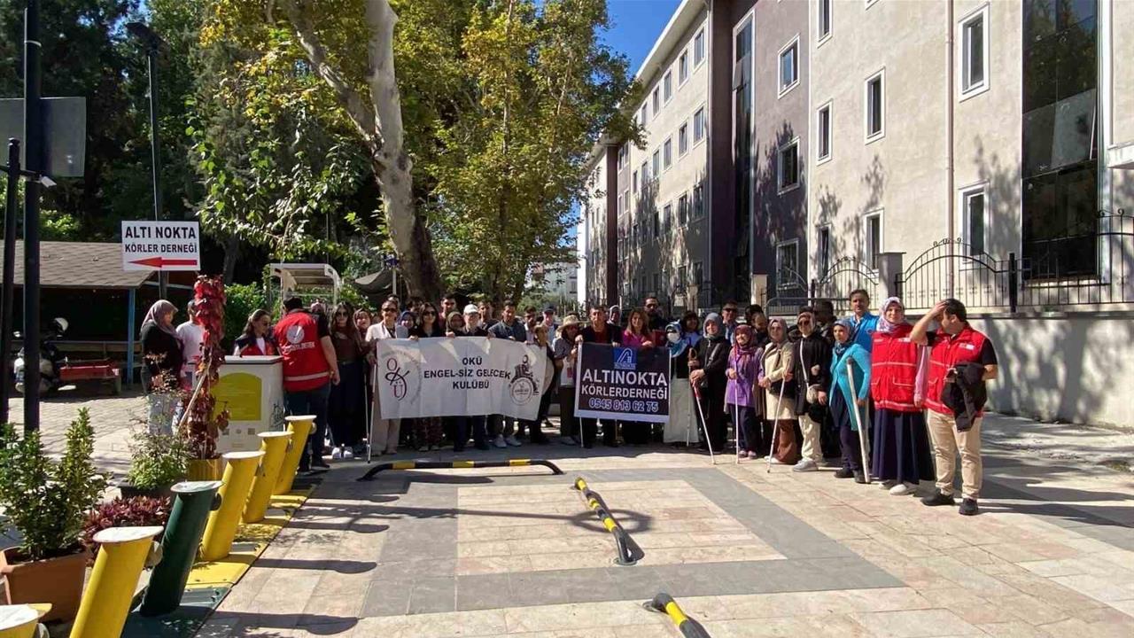 Osmaniye'de Beyaz Baston Görme Engelliler Günü Yürüyüşü