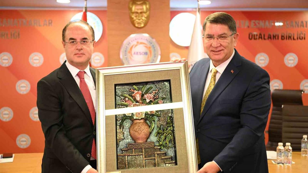 Antalya'da Esnafın Sürdürülebilirliği Konuşuldu