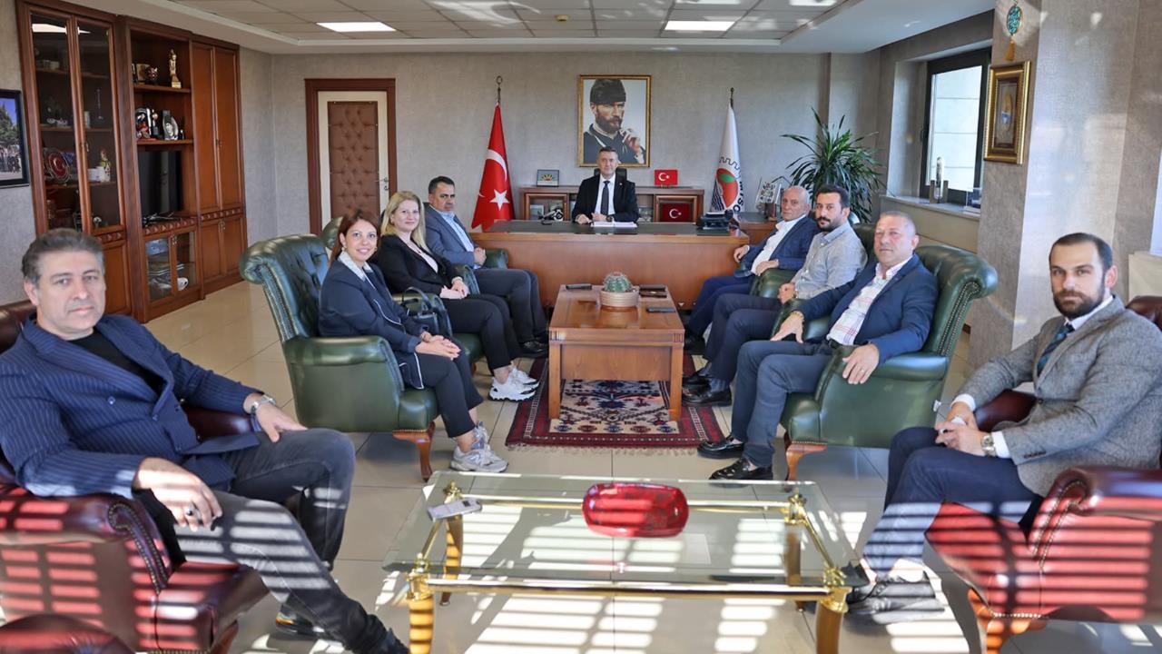 Mersin'de Sigorta Sektörü İklim Değişikliğine Karşı Düzenleme Talep Etti