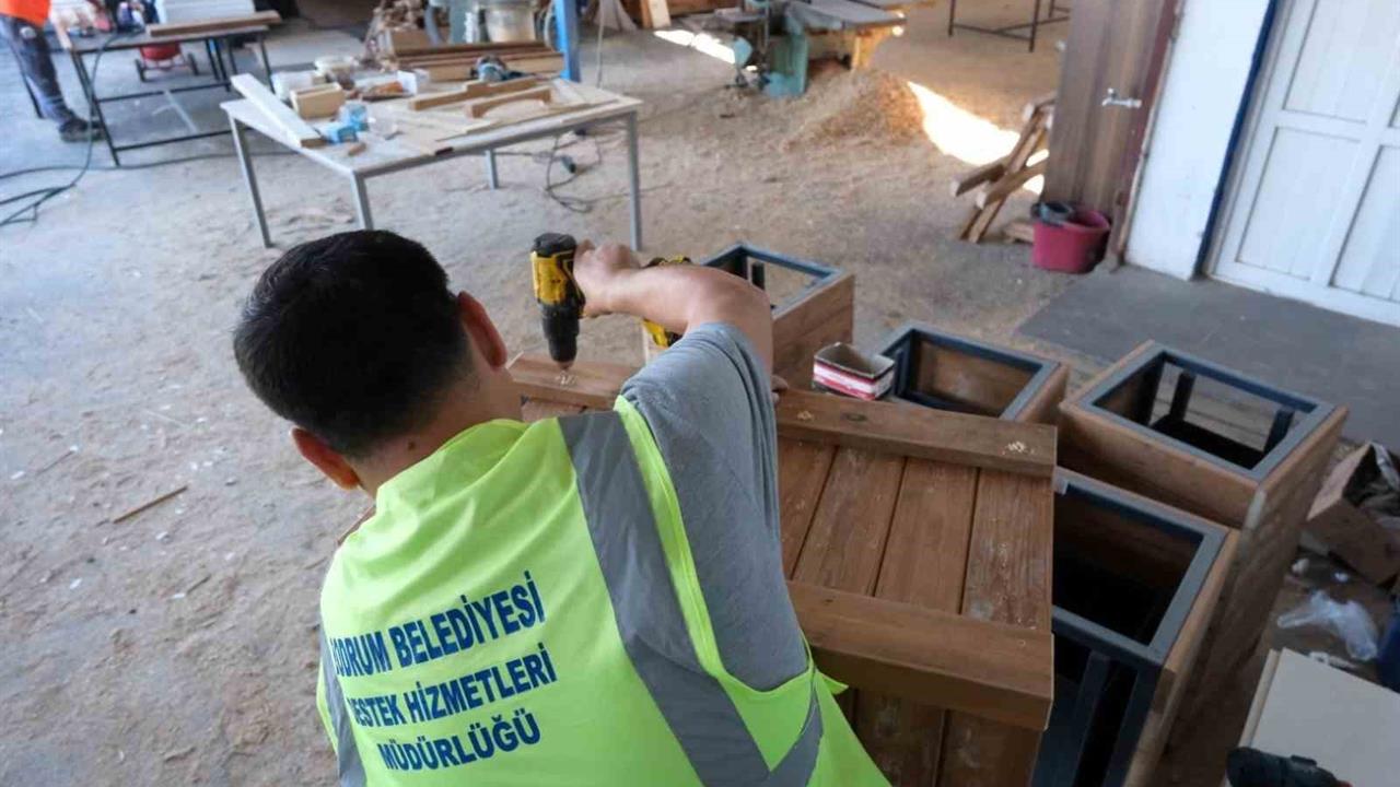 Bodrum'da Estetik Kent Mobilyaları Üretimi Başladı