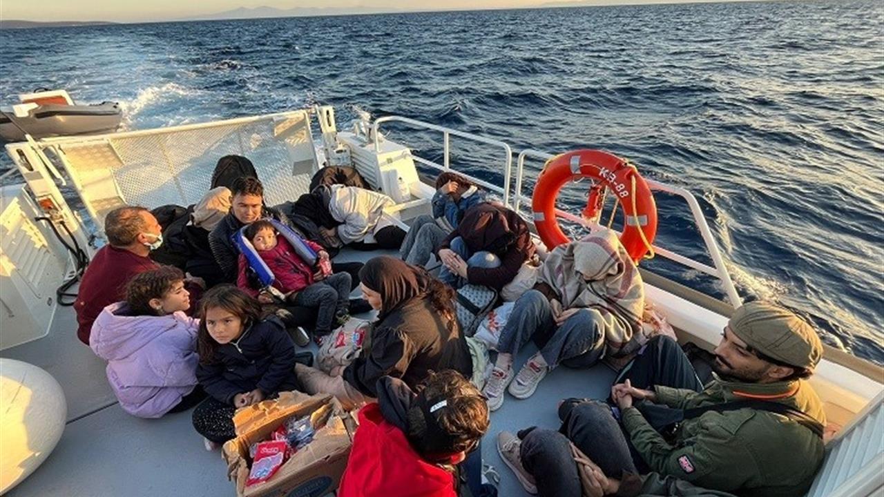 Bodrum'da 24 Düzensiz Göçmen Yakalandı, 19'u Kurtarıldı