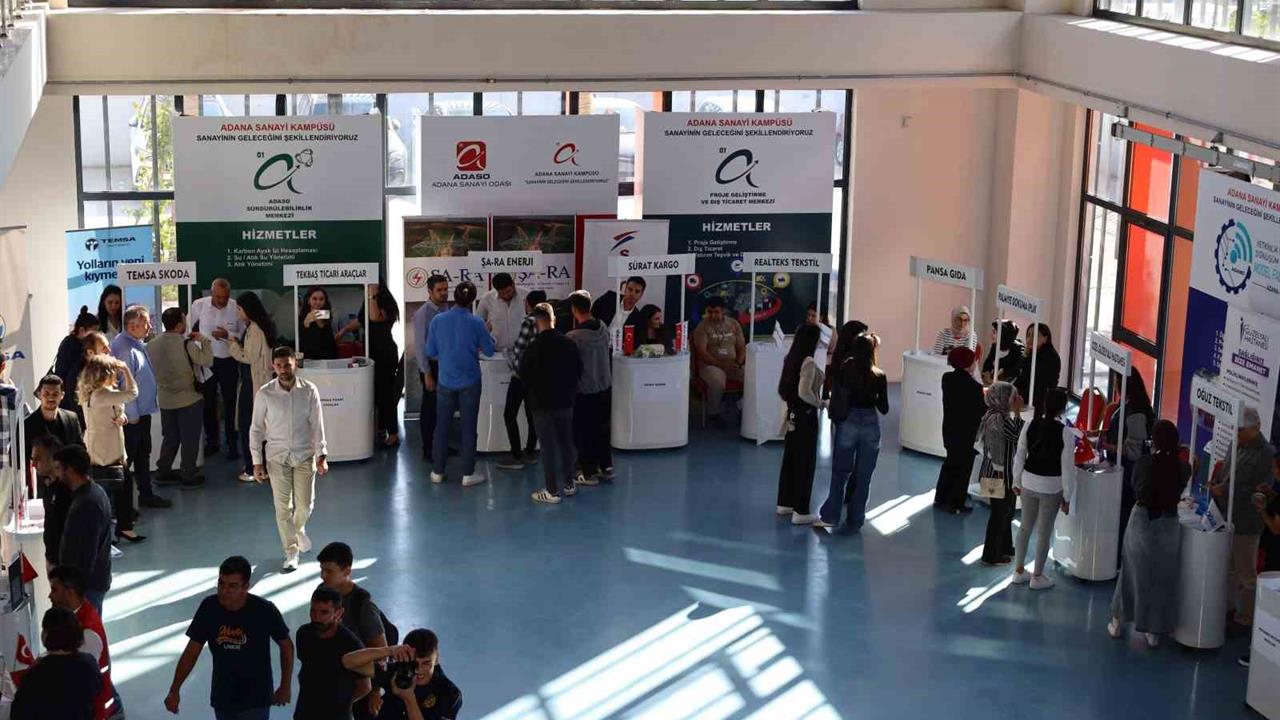 Adana'da İstihdam Fuarı Başladı: 55 Firma İş Arayanlarla Buluşuyor