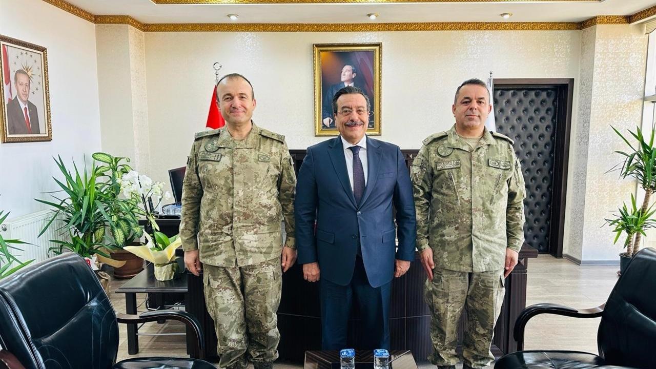 Komutanlardan Kaymakam Atilla’ya Ziyaret