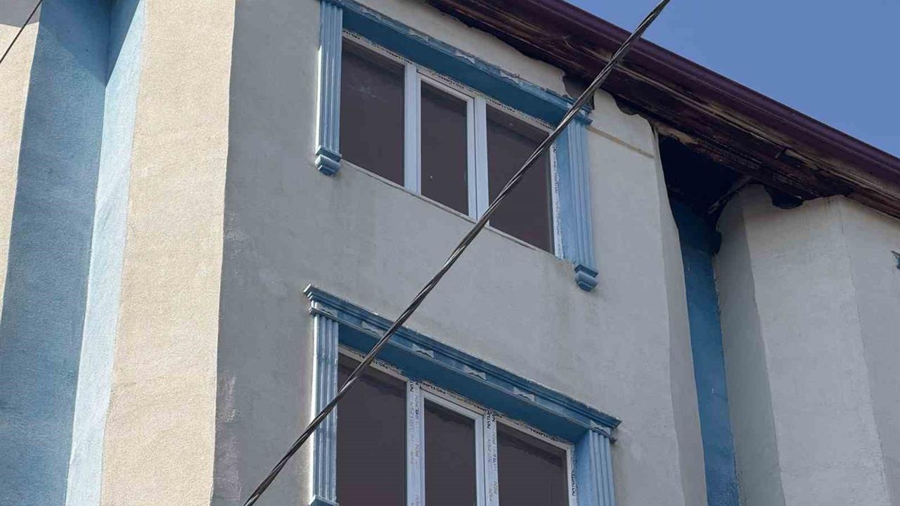 Iğdır'da 5 Katlı Binaya Saldırı: Bina Sakinleri Panik Yaşadı