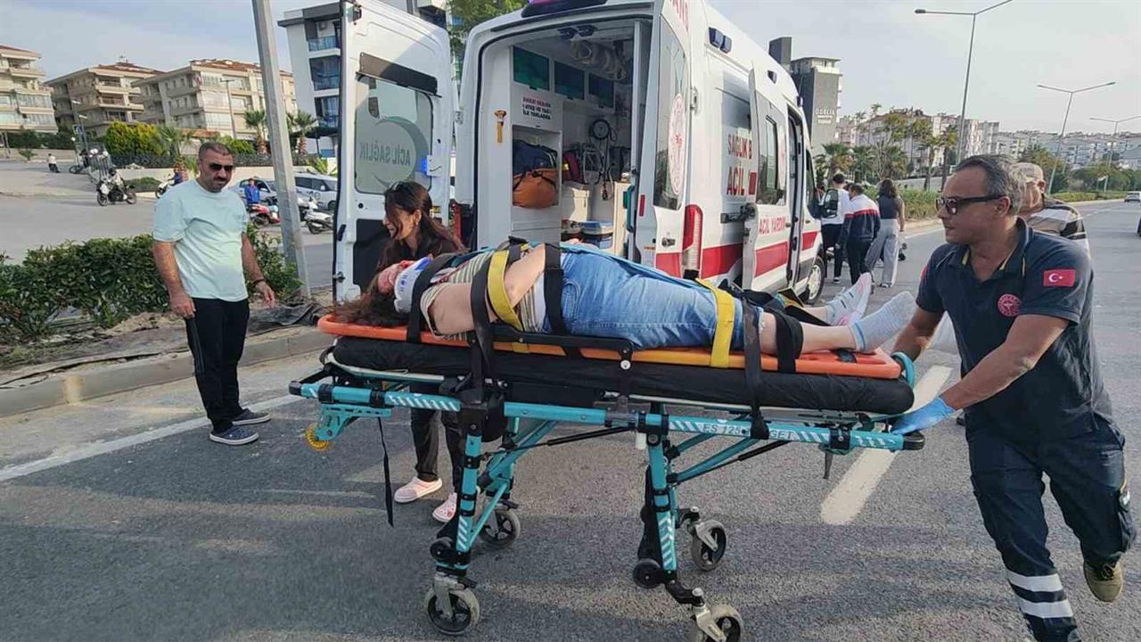 Aydın'da Motosiklet Kazası: Kadın Ağır Yaralandı
